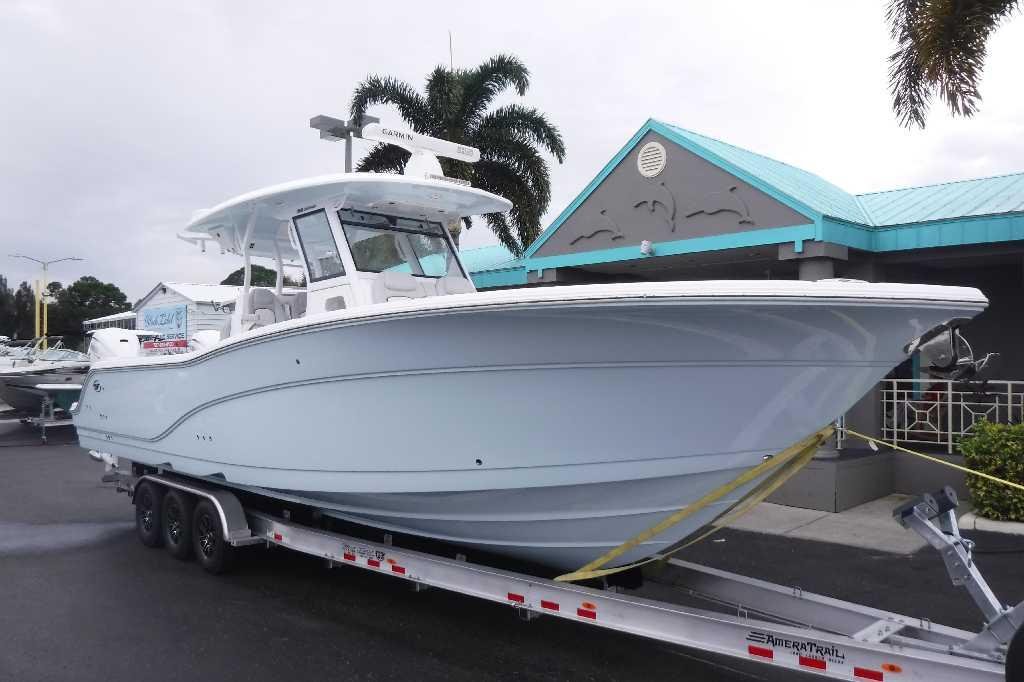 2020 Sea Fox 368 Commander