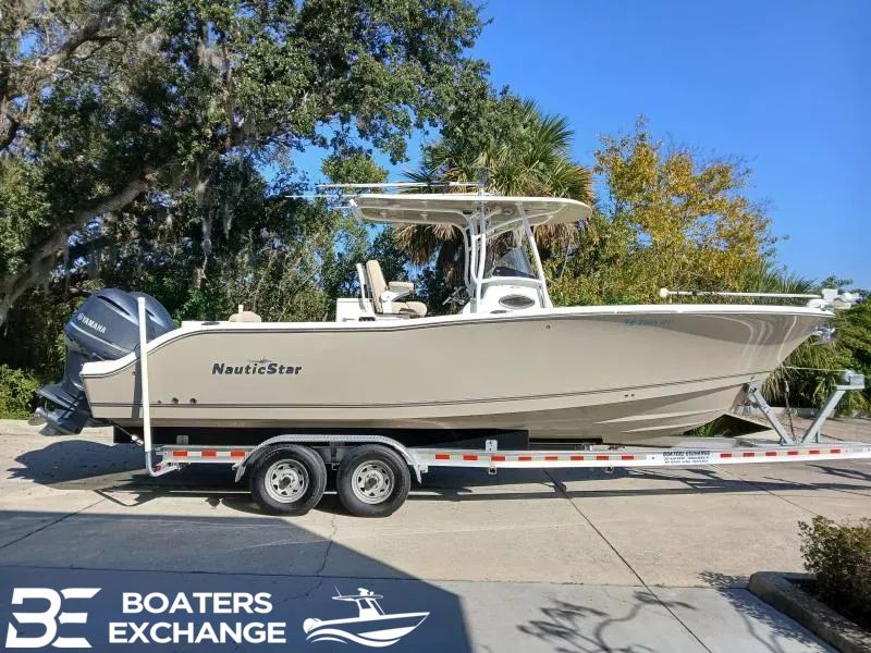 2018 NauticStar 28 XS
