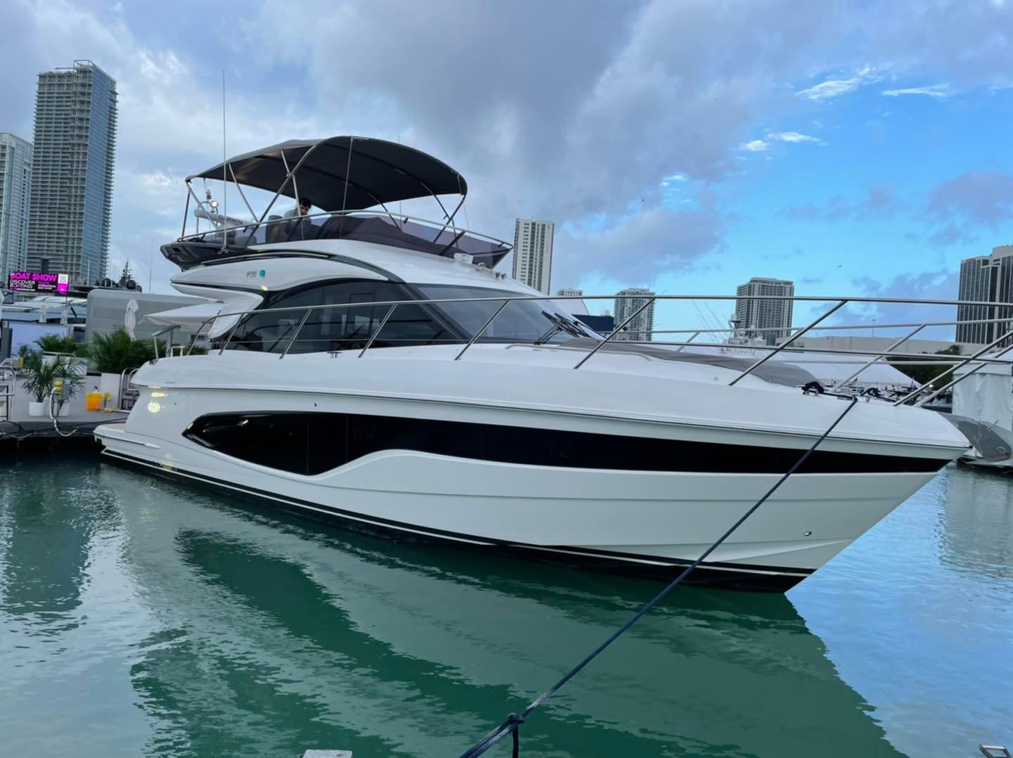 2022 Princess F45
