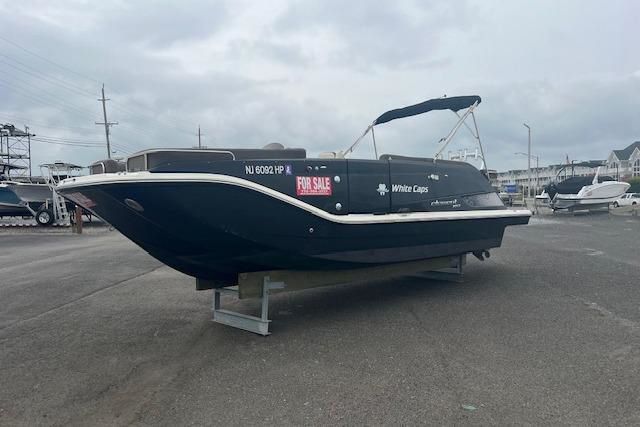 2021 Bayliner Element XR7