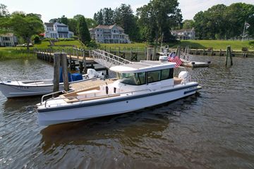 2021 Axopar 28 CABIN