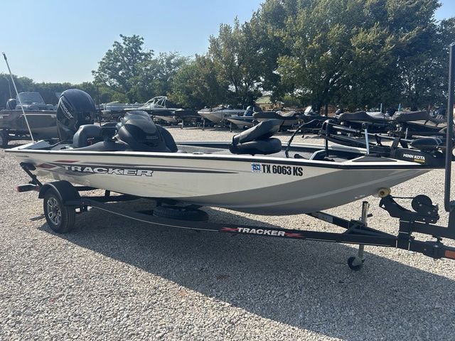 2022 Tracker Pro Team 175 TXW