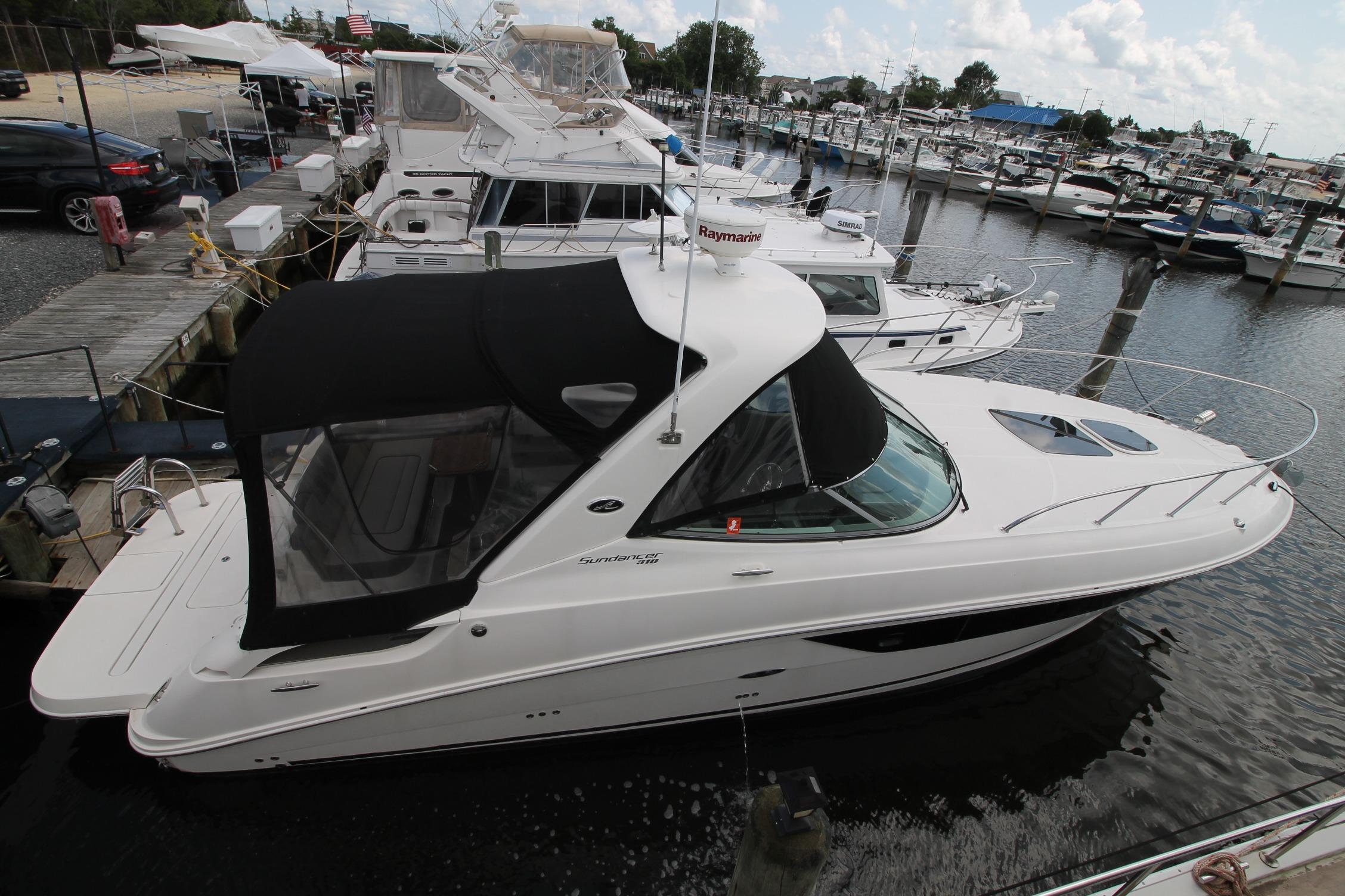 2015 Sea Ray Sundancer 310