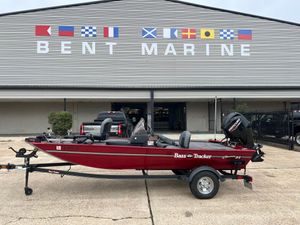 Tracker Bass Tracker Classic XL 2023 Tracker Bass Tracker Classic XL boat at Bent Marine dealership.
