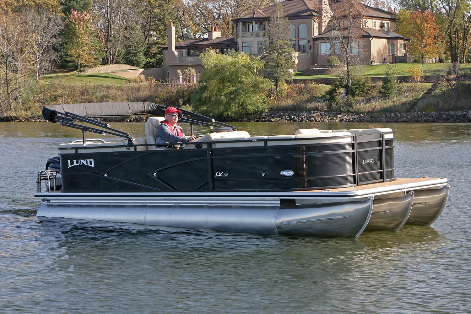 Lund Boat image