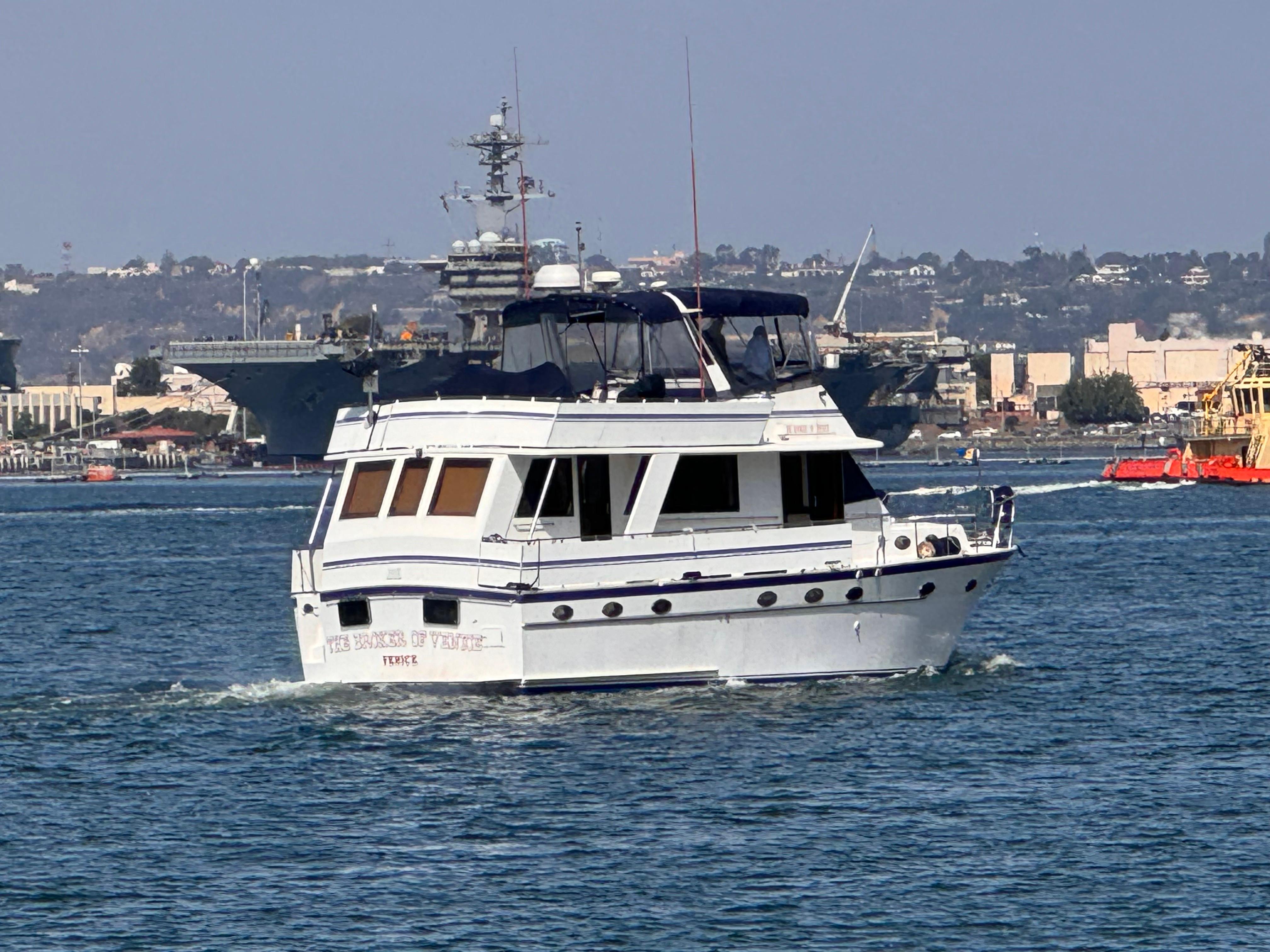 1988 Sea Ranger aft cabin