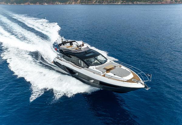 2023 Sunseeker 75 Sport Yacht
