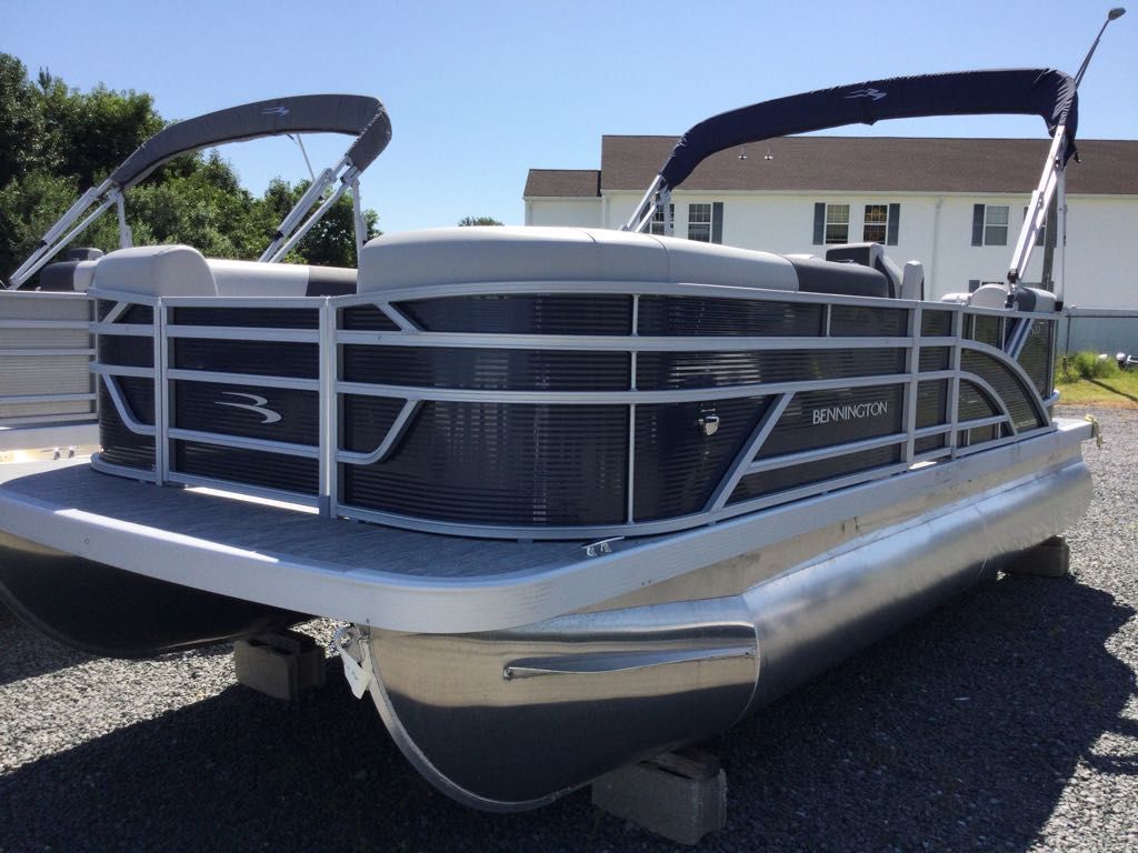 Bennington 20SSRSE