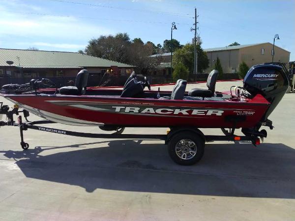 2025 Tracker Pro Team 175