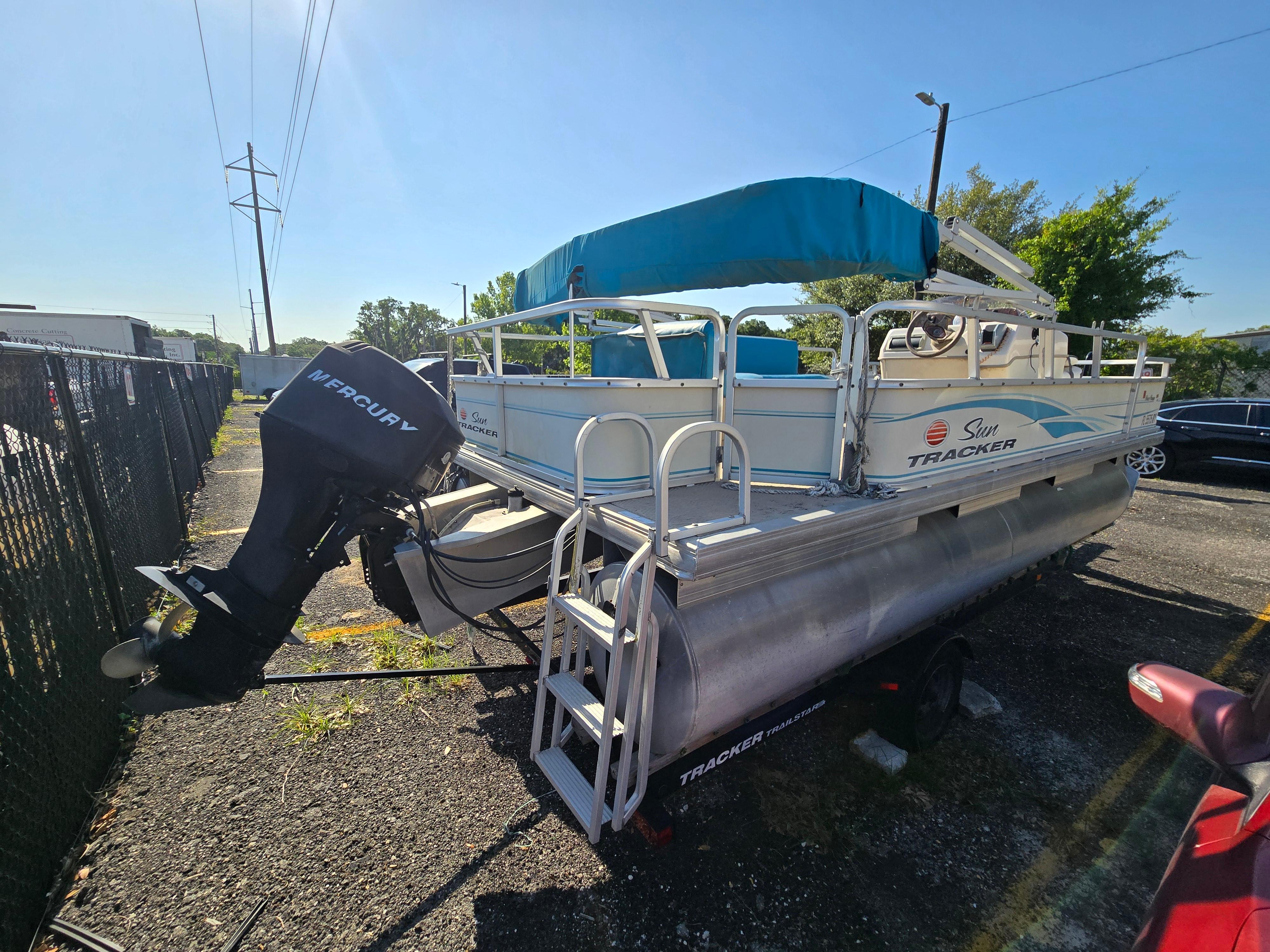 2006 Sun Tracker BASS BUGGY 18 Signature Series