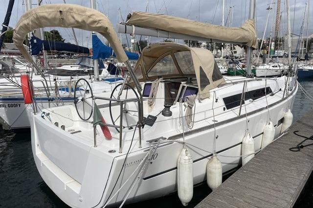 2014 Dufour 310 Grand Large