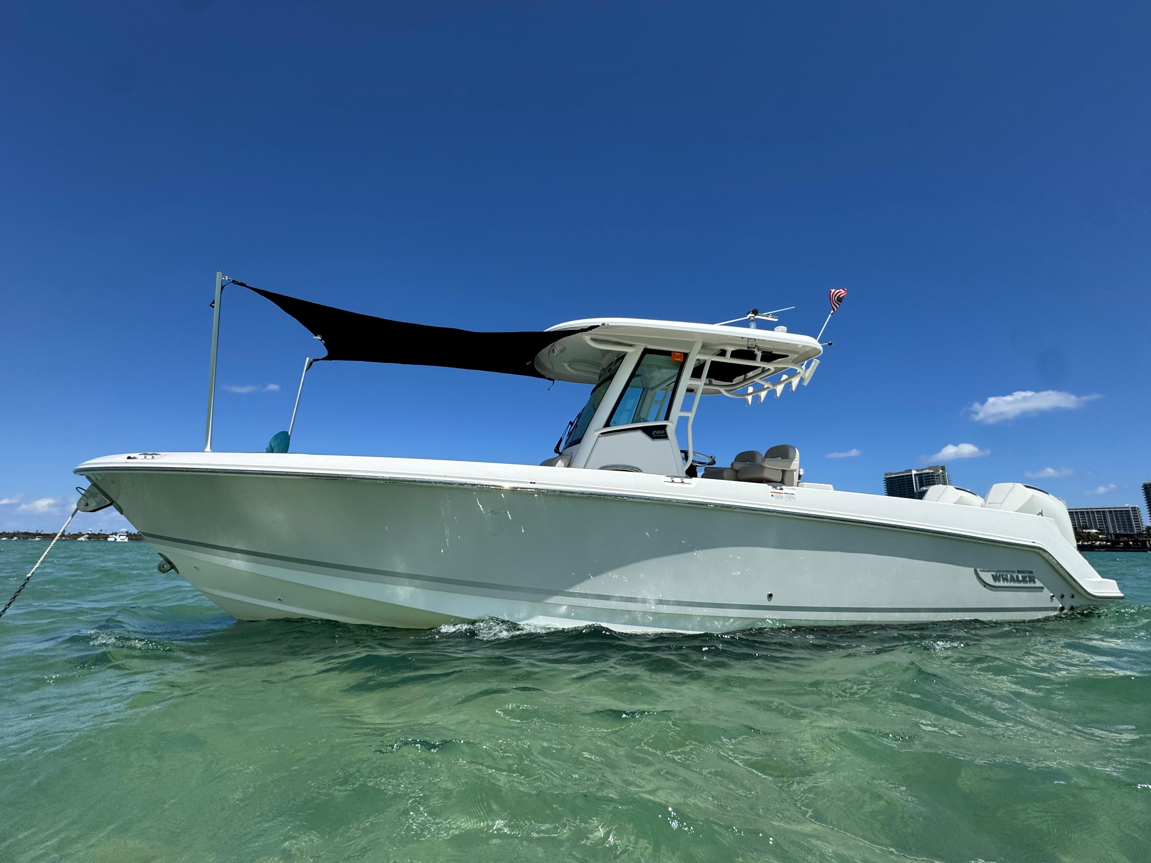 Boston Whaler 280 Outrage