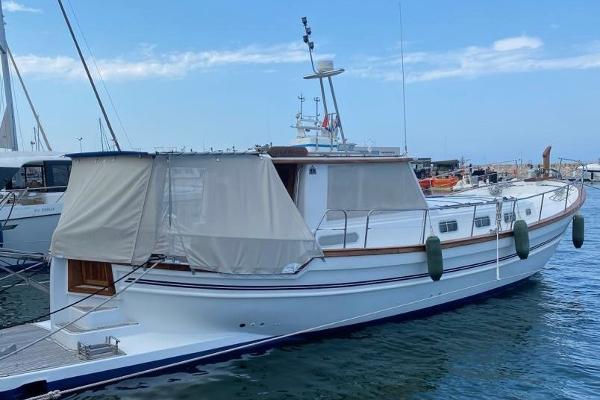 2002 Menorquin Yacht 160