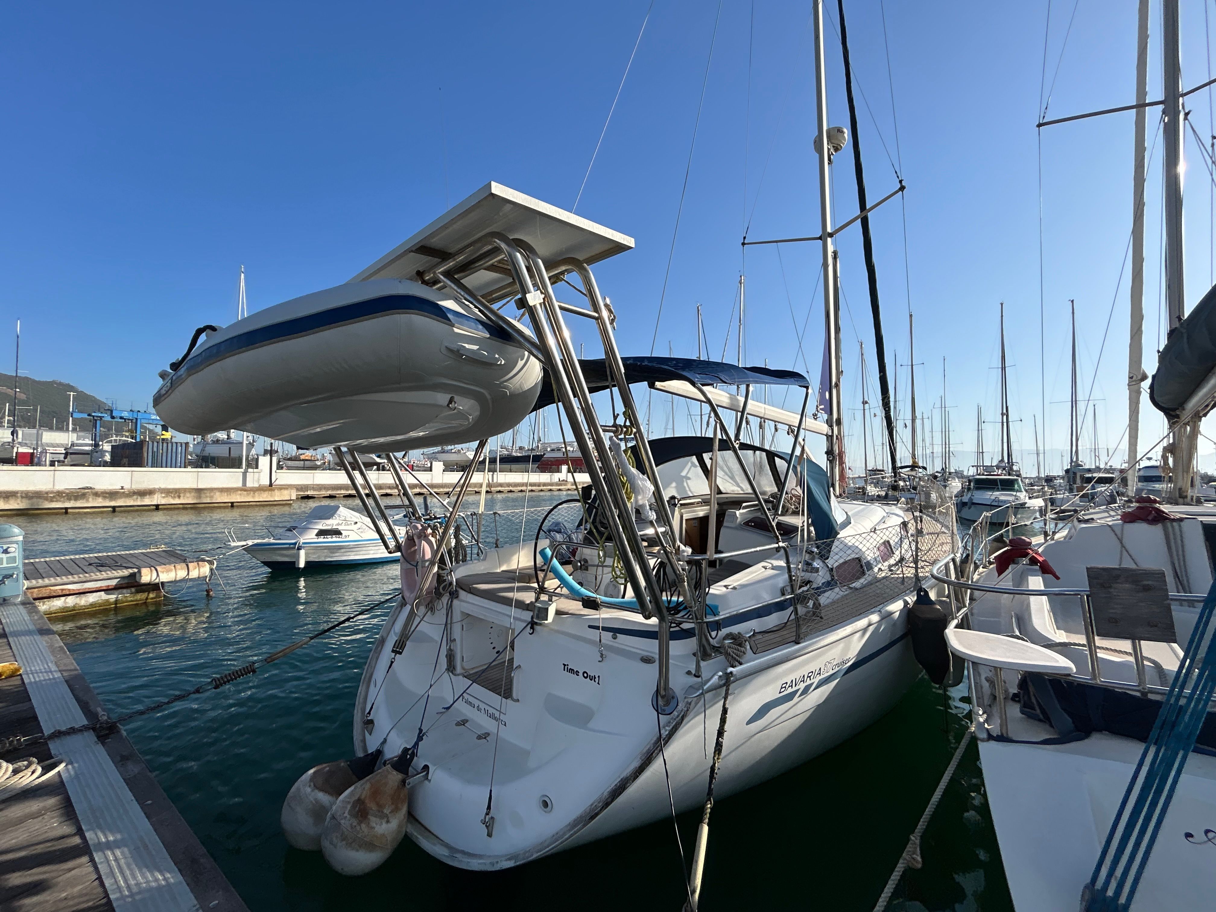 2006 Bavaria 37 Cruiser
