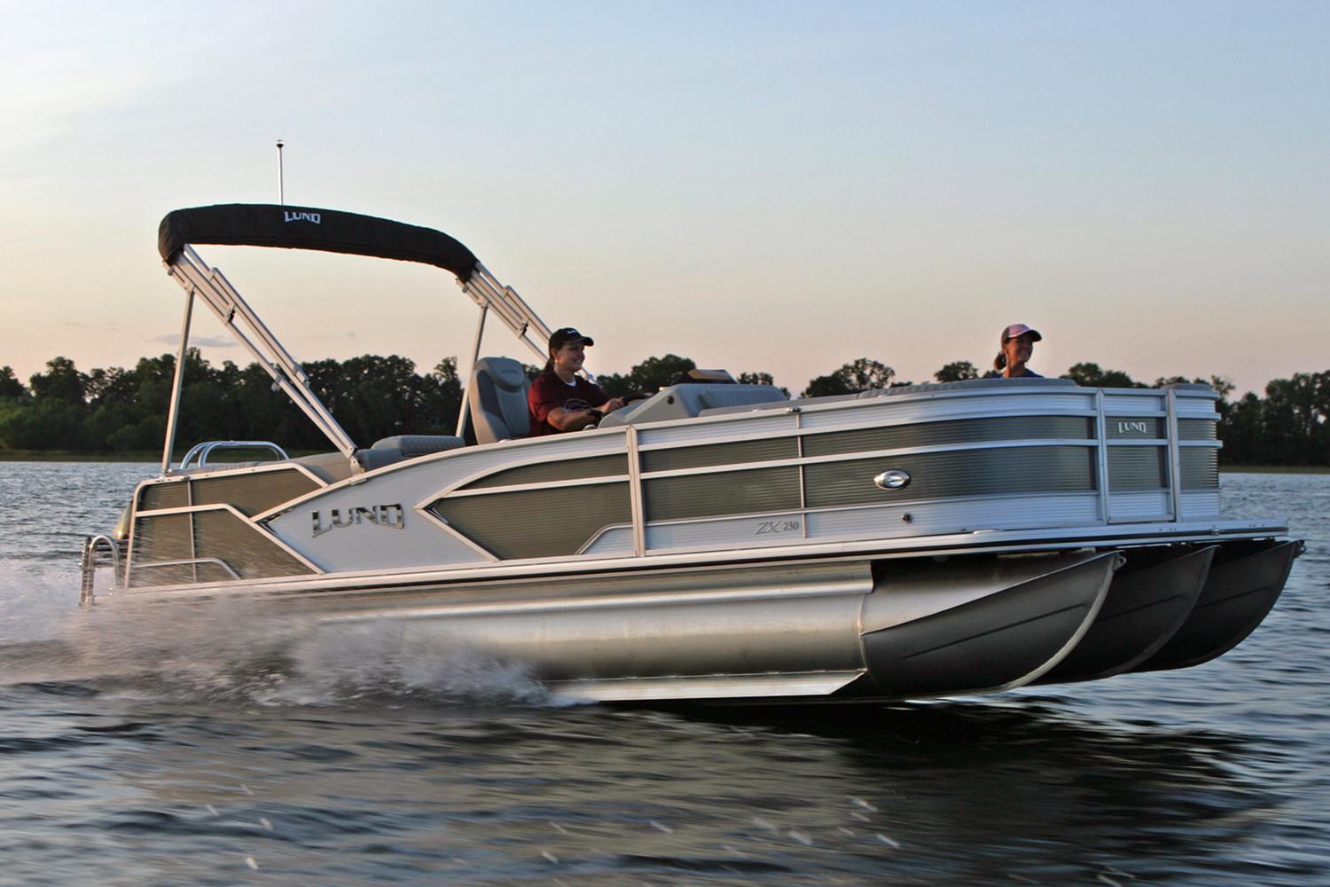 Lund Boat image
