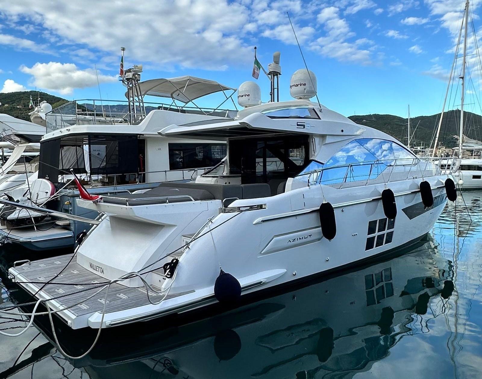 2019 Azimut S6