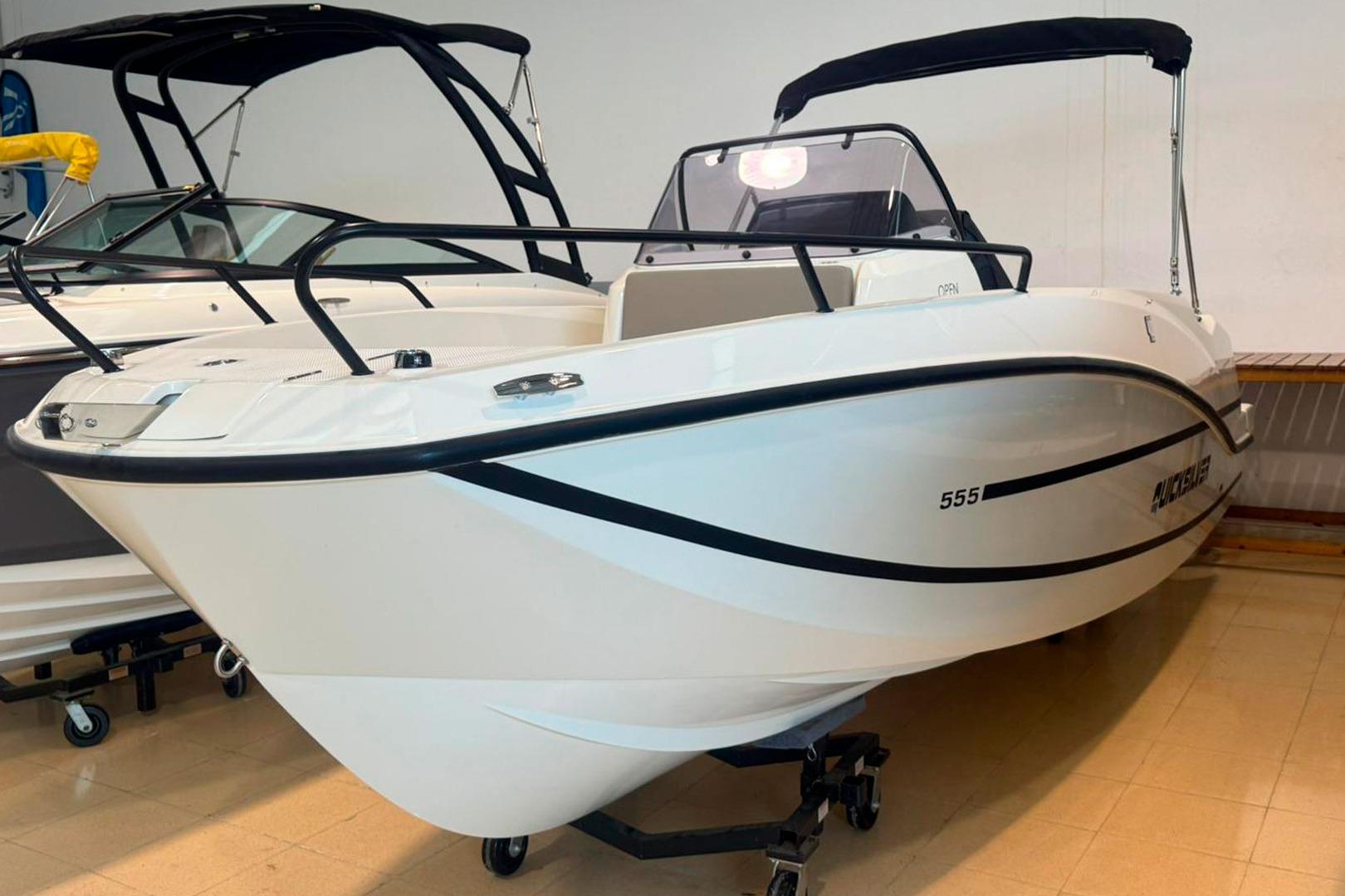 2026 Quicksilver Activ 555 Open