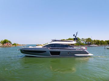 2024 Azimut S7
