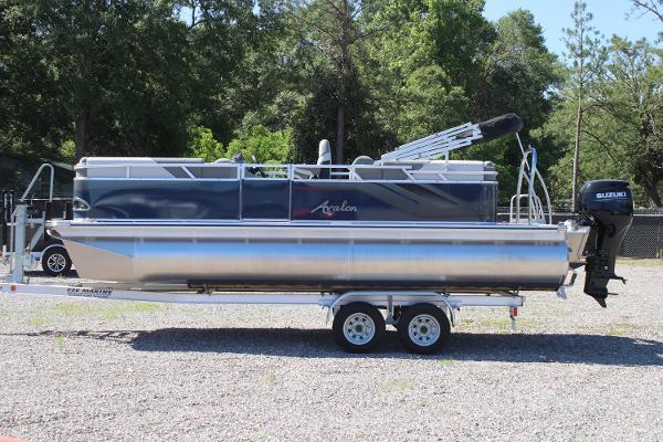 2024 Avalon VENTURE QUAD LOUNGER