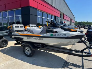2024 Sea-Doo FishPro Trophy 170 iDF iBR Tech Package