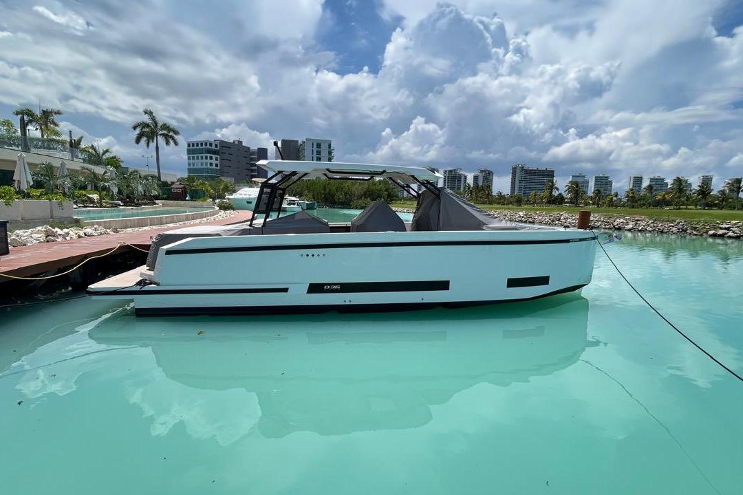 2025 De Antonio Yachts D36