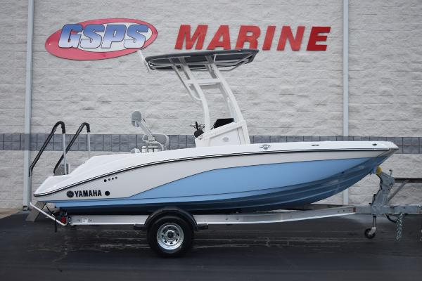 Yamaha Boats 195 FSH Sport 2025 Yamaha Boats 195 FSH Sport displayed at GSPS Marine dealership.