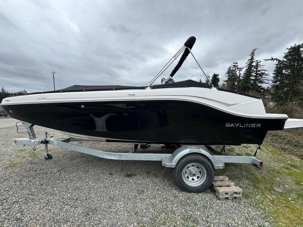 2024 Bayliner DX 2050