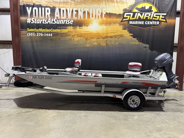 2005 Lakesport 18SST W/Yamaha 40