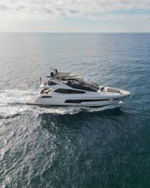2016 Sunseeker 75 Yacht
