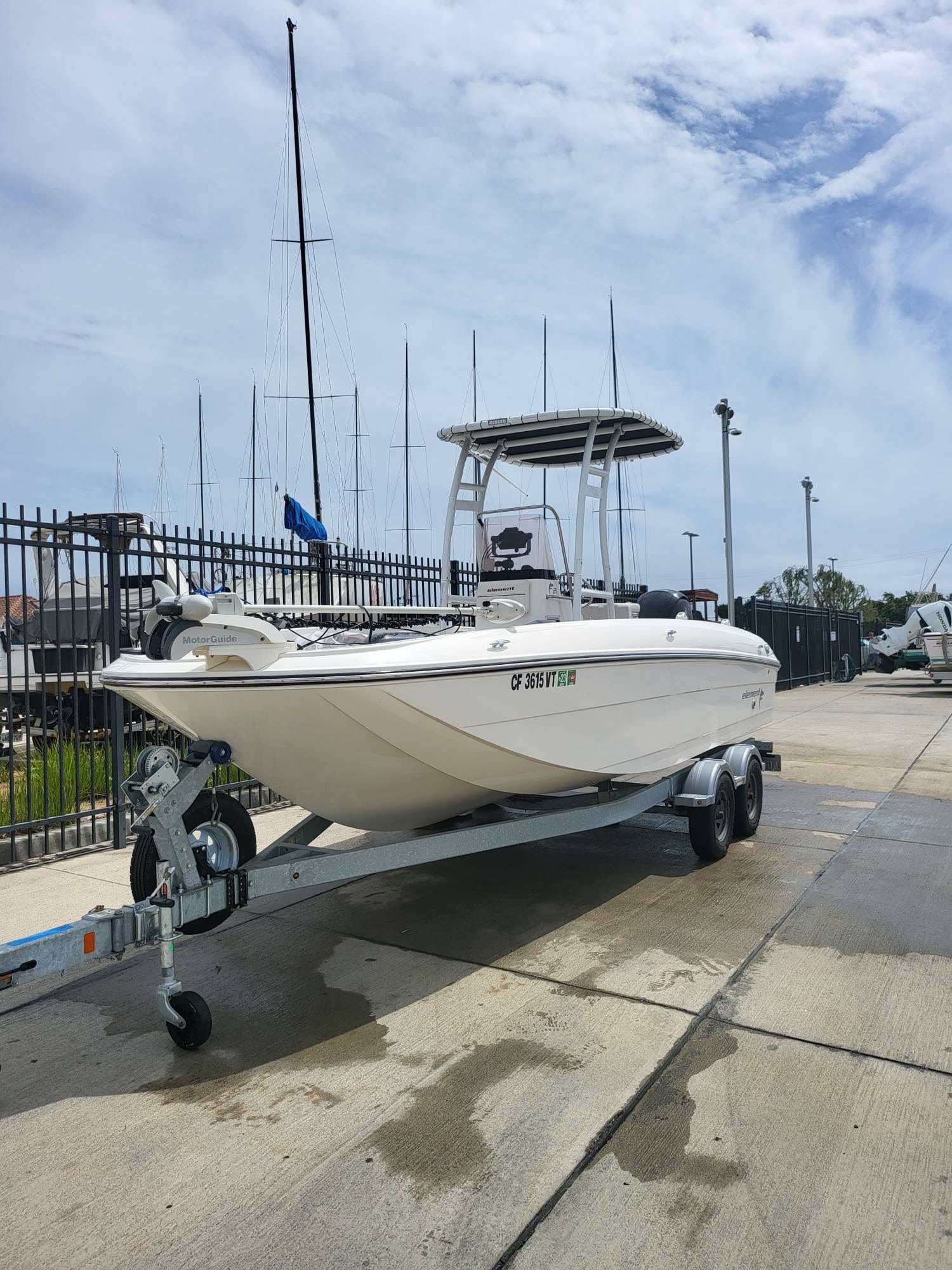2021 Bayliner F21
