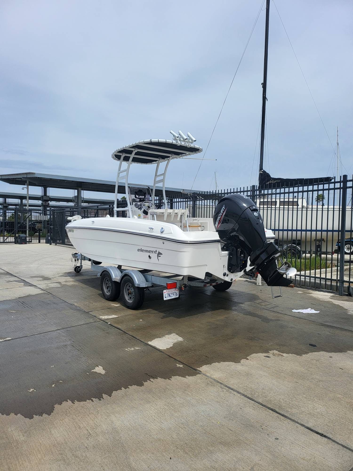 2021 Bayliner F21