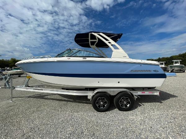 2025 Chaparral 247 SSX