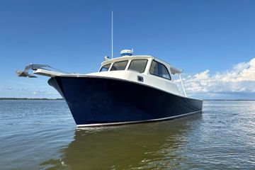 2021 Composite Yacht CY32 Chesapeake
