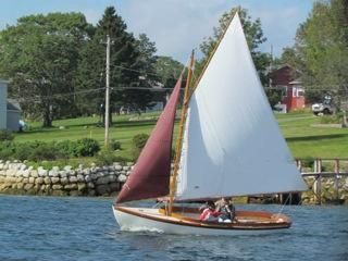1986 Herreshoff 12-1/2 Doughdish