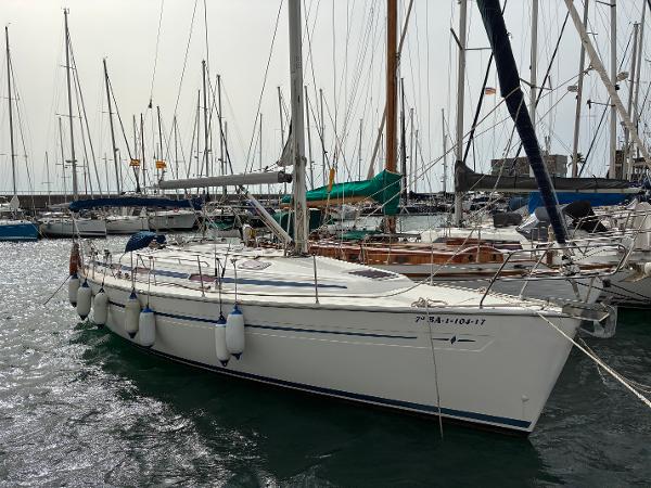 2005 Bavaria 38 Cruiser