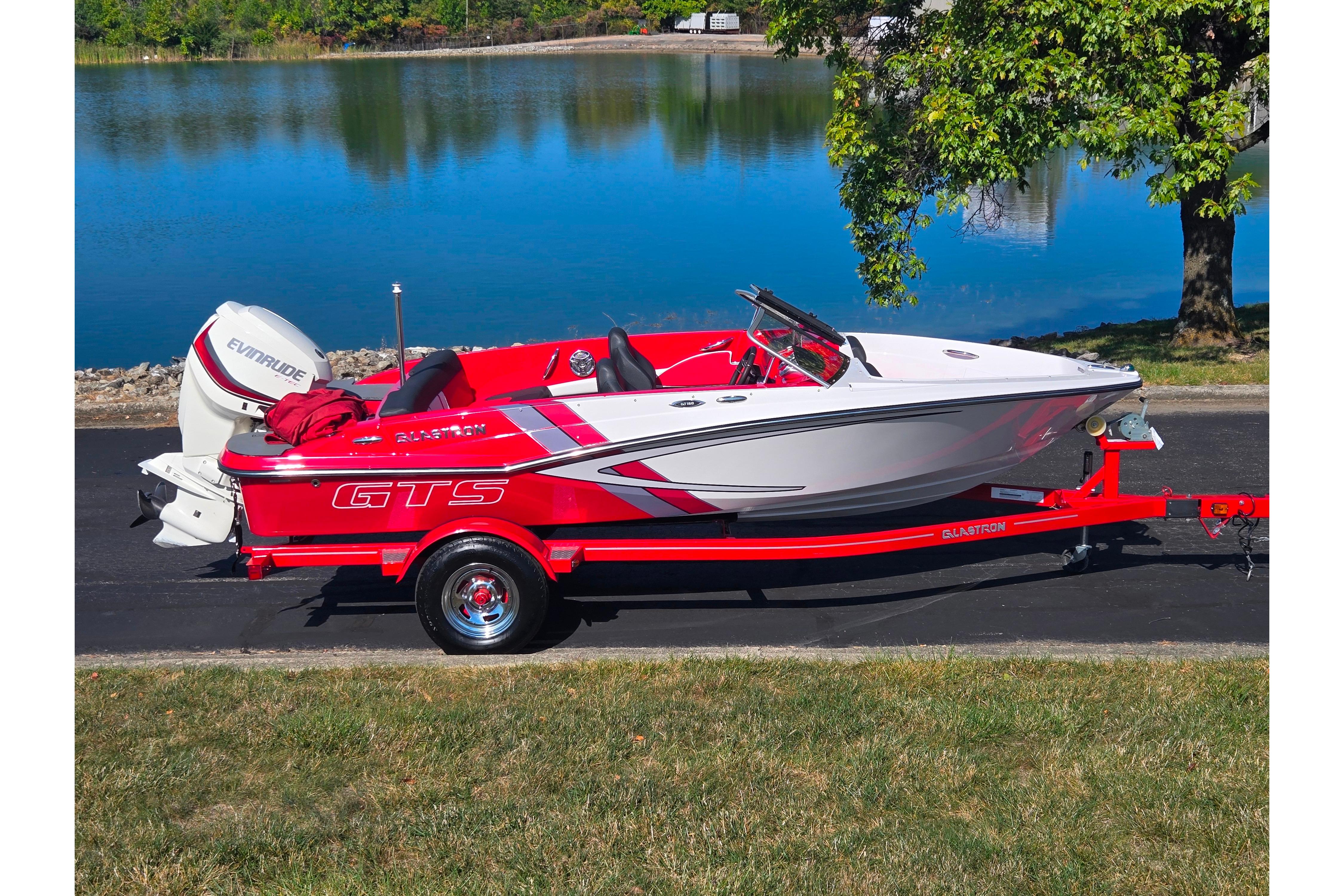 2015 Glastron GTS 160