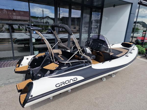2025 Grand G580HGLF Off White