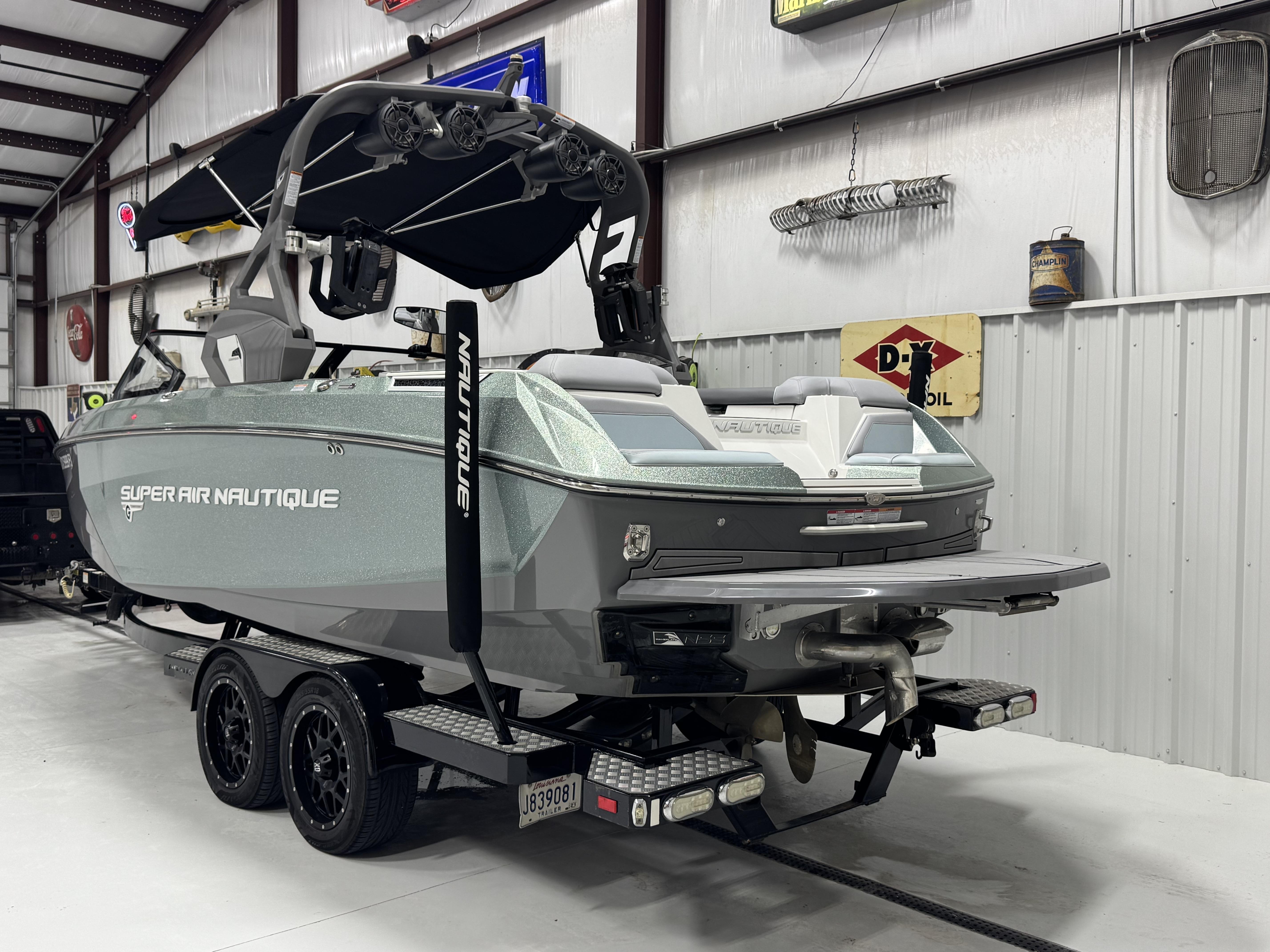 2020 Nautique G23