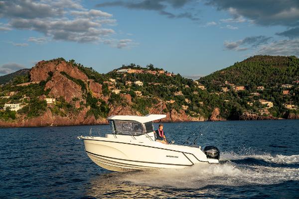 Quicksilver 625 Pilothouse Quicksilver 625 Pilothouse