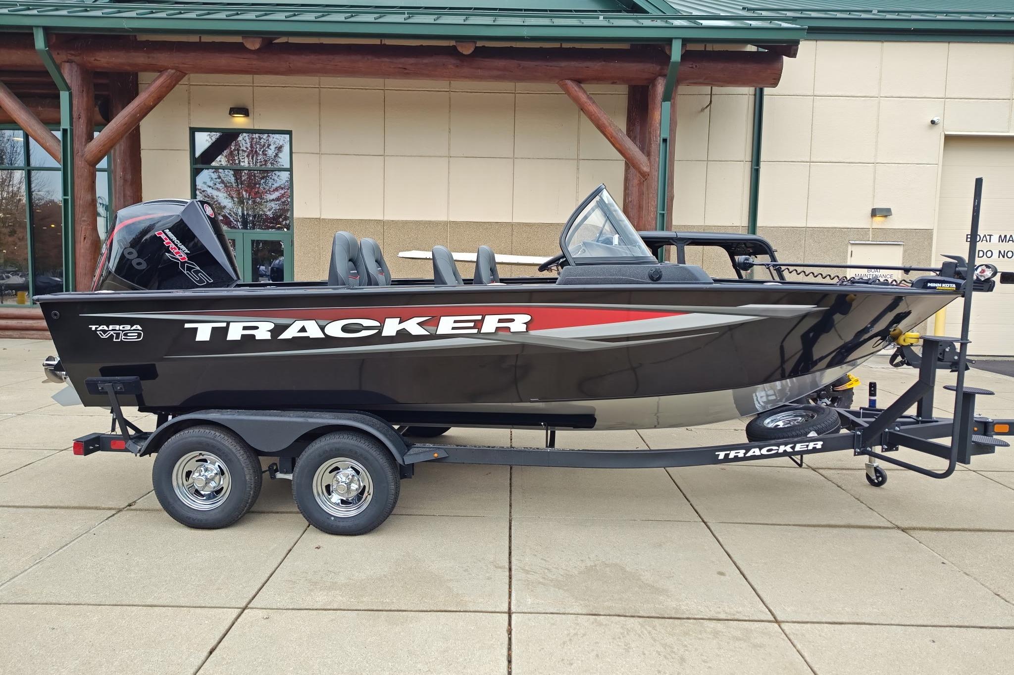 2026 Tracker Targa V-19 WT