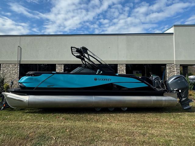 2025 Godfrey XP2700W