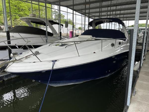2005 Sea Ray 320 Sundancer