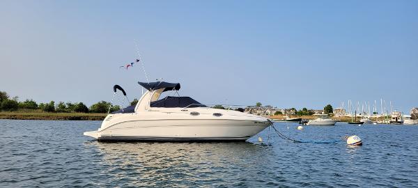 2004 Sea Ray Sundancer 260