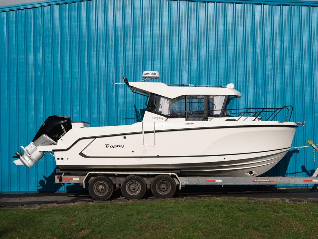 2025 Bayliner T25 PILOTHOUSE