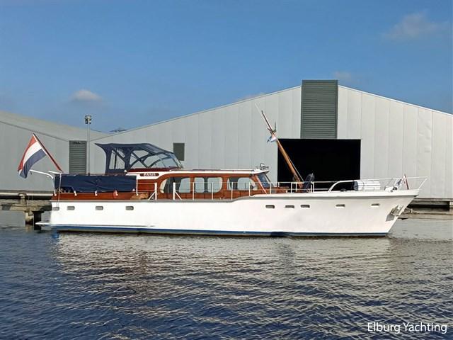 1968 Super Van Craft 14.70