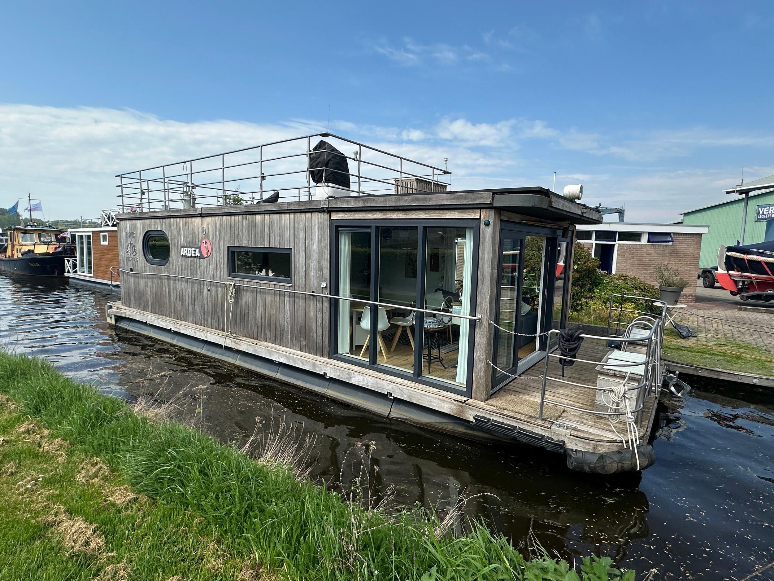 2021 Lotus Houseboats 12 XT - Boven Besturing