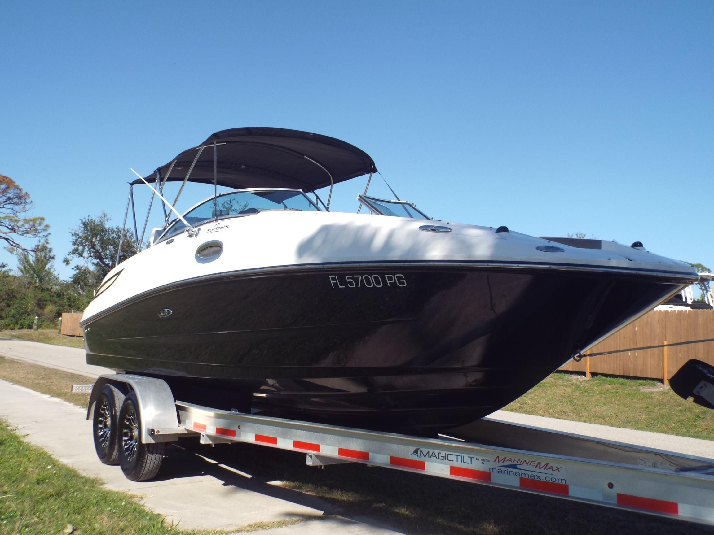 Sea Ray 260 Sundeck