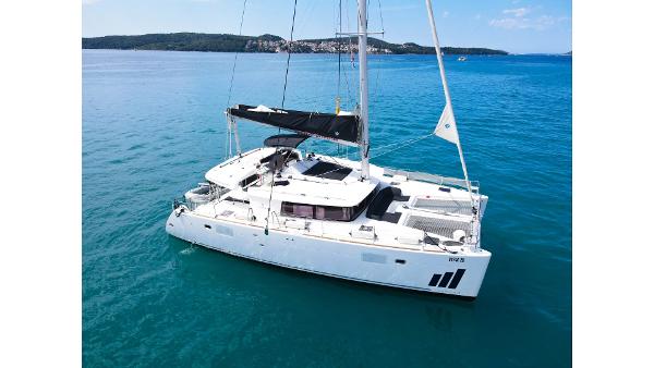 2019 Lagoon 450 F