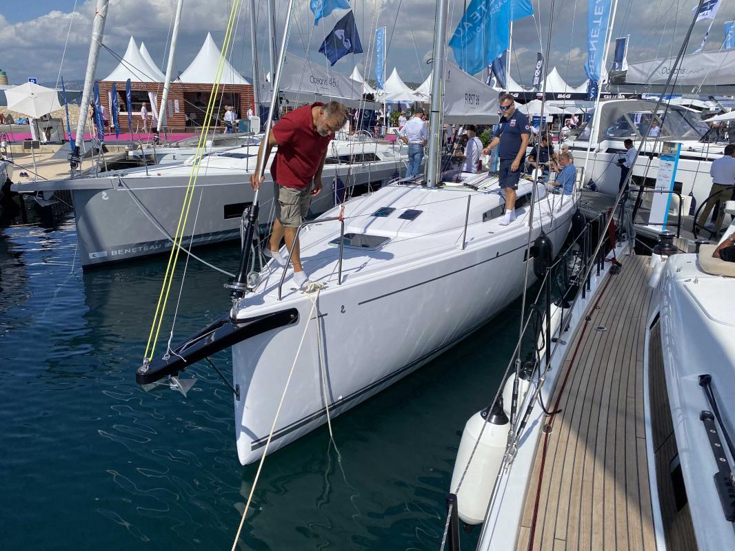 2025 Beneteau First 36