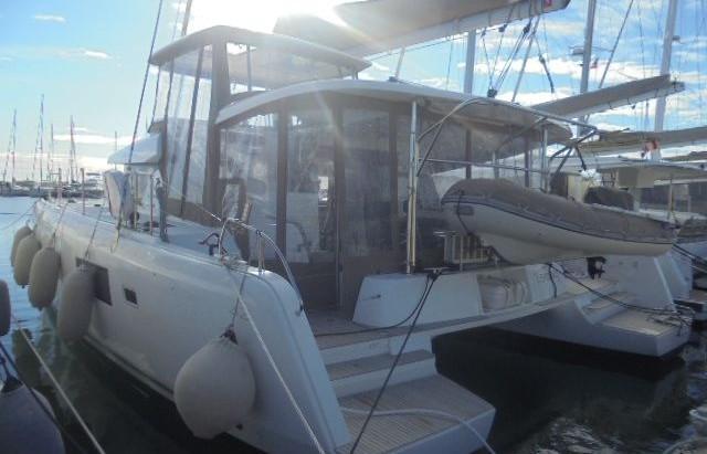 Lagoon 42
